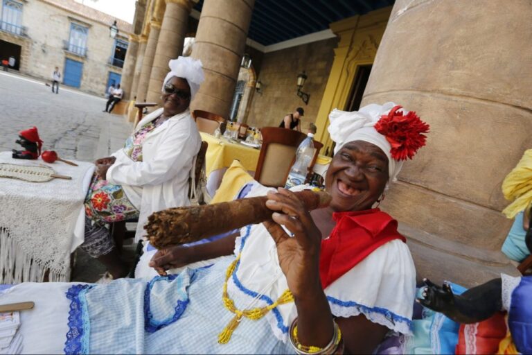 La Religión Yoruba vs La Santería Cubana